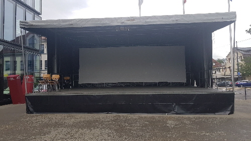 B�hne1 Gemeindehausplatz Foto00